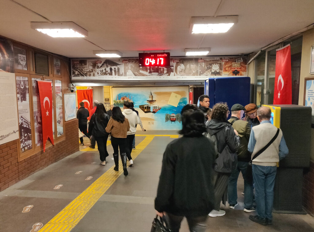 Istanbul´s Tünel (F2 line, Tarihi Tünel Füniküler Hattı) is the world’s second-oldest urban railway which is fully underground, after the London Underground (1863). 